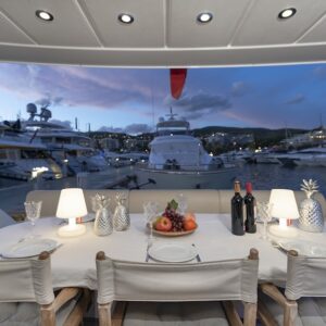 yacht charter in Portals Nous Mallorca Yacht Experiences dinner on board